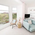 Appartement Larksbay View *